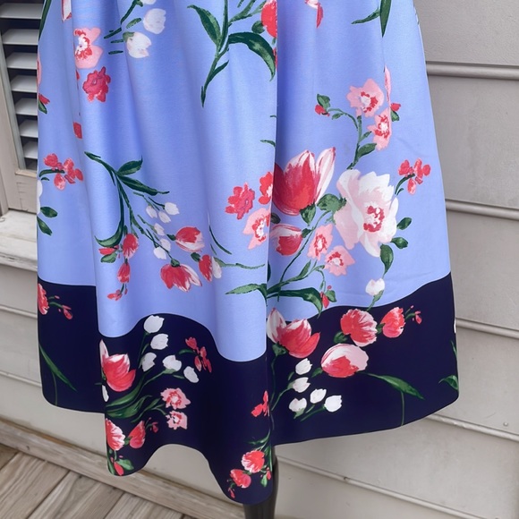 Vince Camuto Fit & Flare Ponte Floral Sleeveless Dress Size 8 - Picture 4 of 12